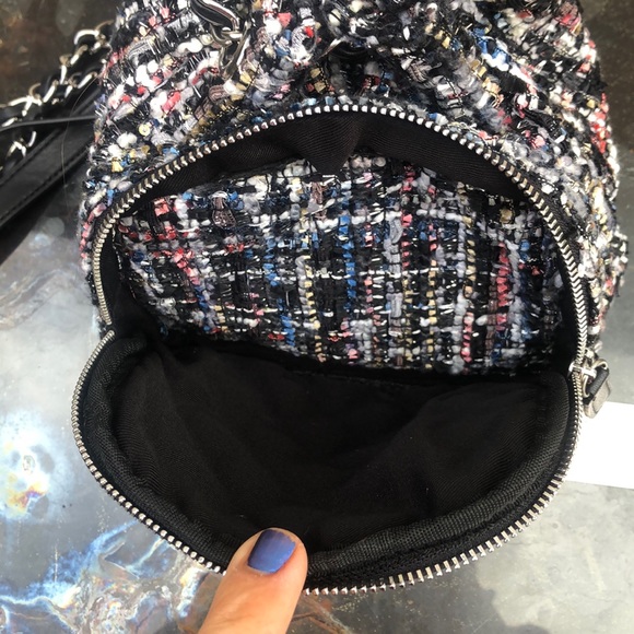 ZARA backpack. 💙 - Picture 5 of 16